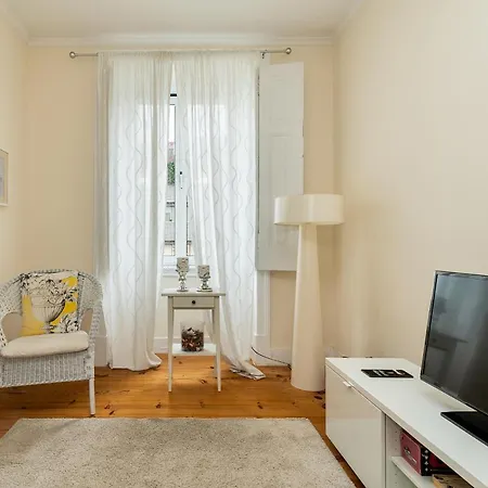 Stunning 5 Bedroom Flat With High Ceilings 아파트