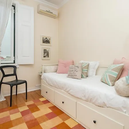 Appartement Stunning 5 Bedroom Flat With High Ceilings *