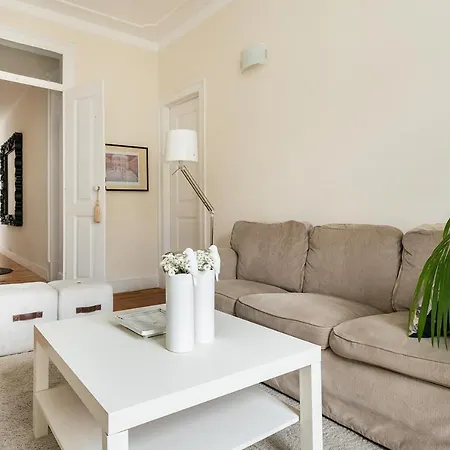 Appartement Stunning 5 Bedroom Flat With High Ceilings *